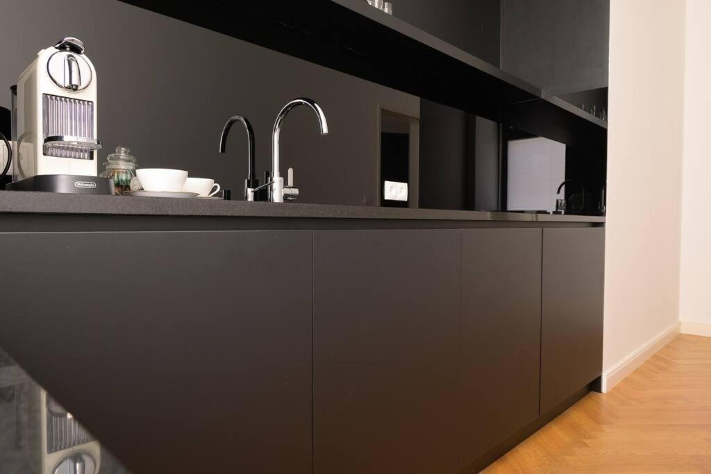 Gemuetliches Und Modernes Apartment,44 M² Вена Экстерьер фото