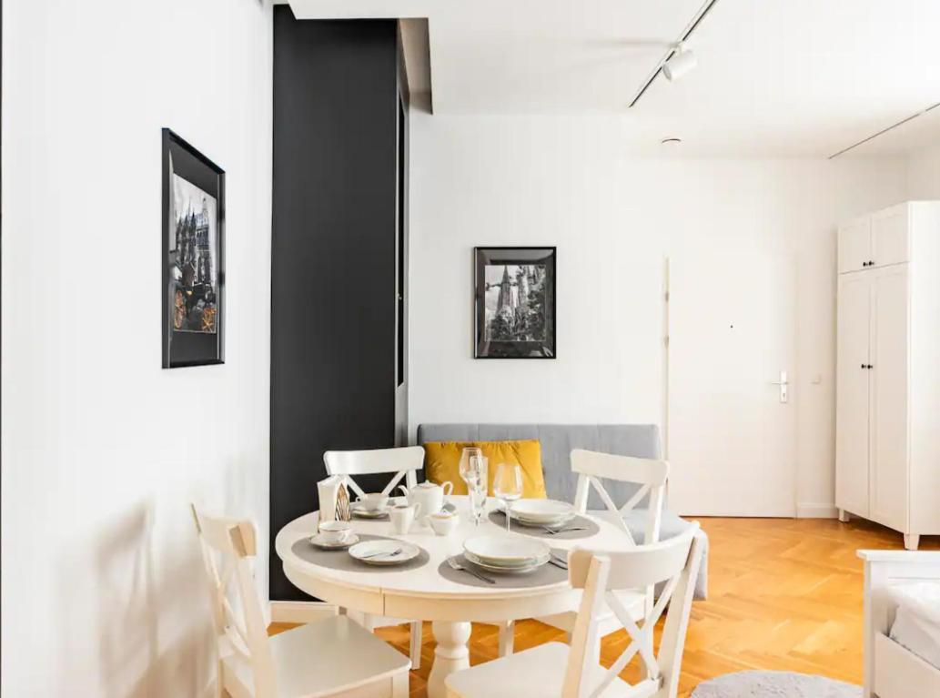 Gemuetliches Und Modernes Apartment,44 M² Вена Экстерьер фото